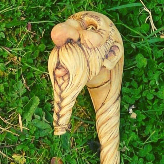 Carving a walking stick - Step by Step guide for branch carving | BC Series #19