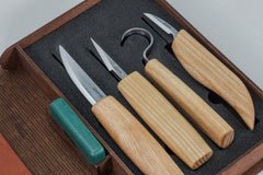 Set of 4 Knives in a Book Case (left-handed) - S09L book